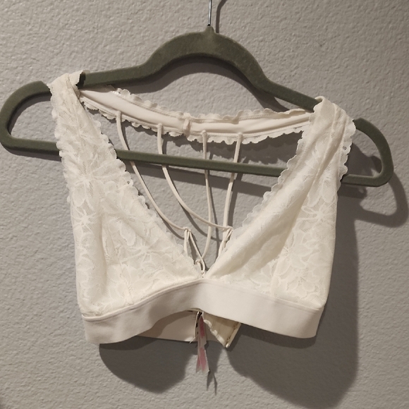 PINK Victoria's Secret White Lace Bralette - Picture 1 of 2
